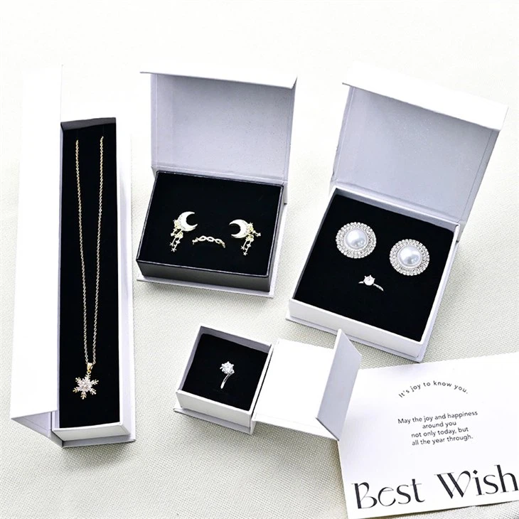Factory Direct Sale Custom Logo Printed Gift Packaging Square Cardboard Box With Magnetic Closure